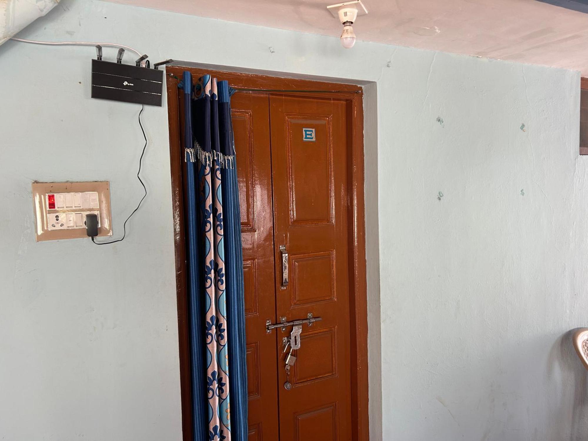 Anbu Ramana Guest House Тируваннамалай Экстерьер фото
