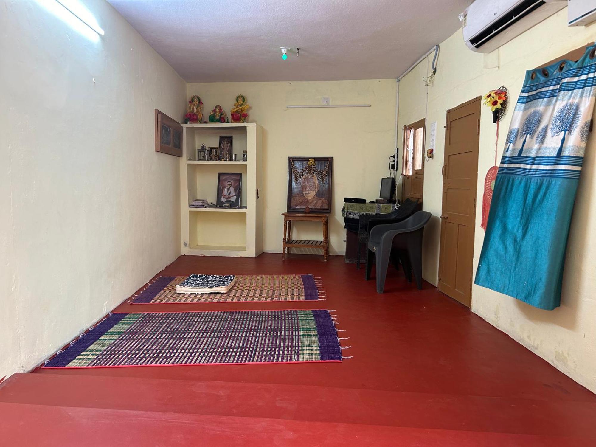 Anbu Ramana Guest House Тируваннамалай Экстерьер фото