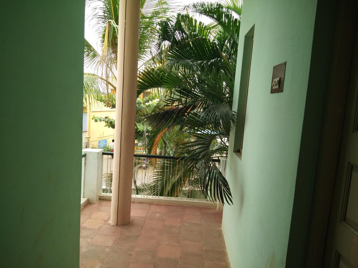 Anbu Ramana Guest House Тируваннамалай Экстерьер фото