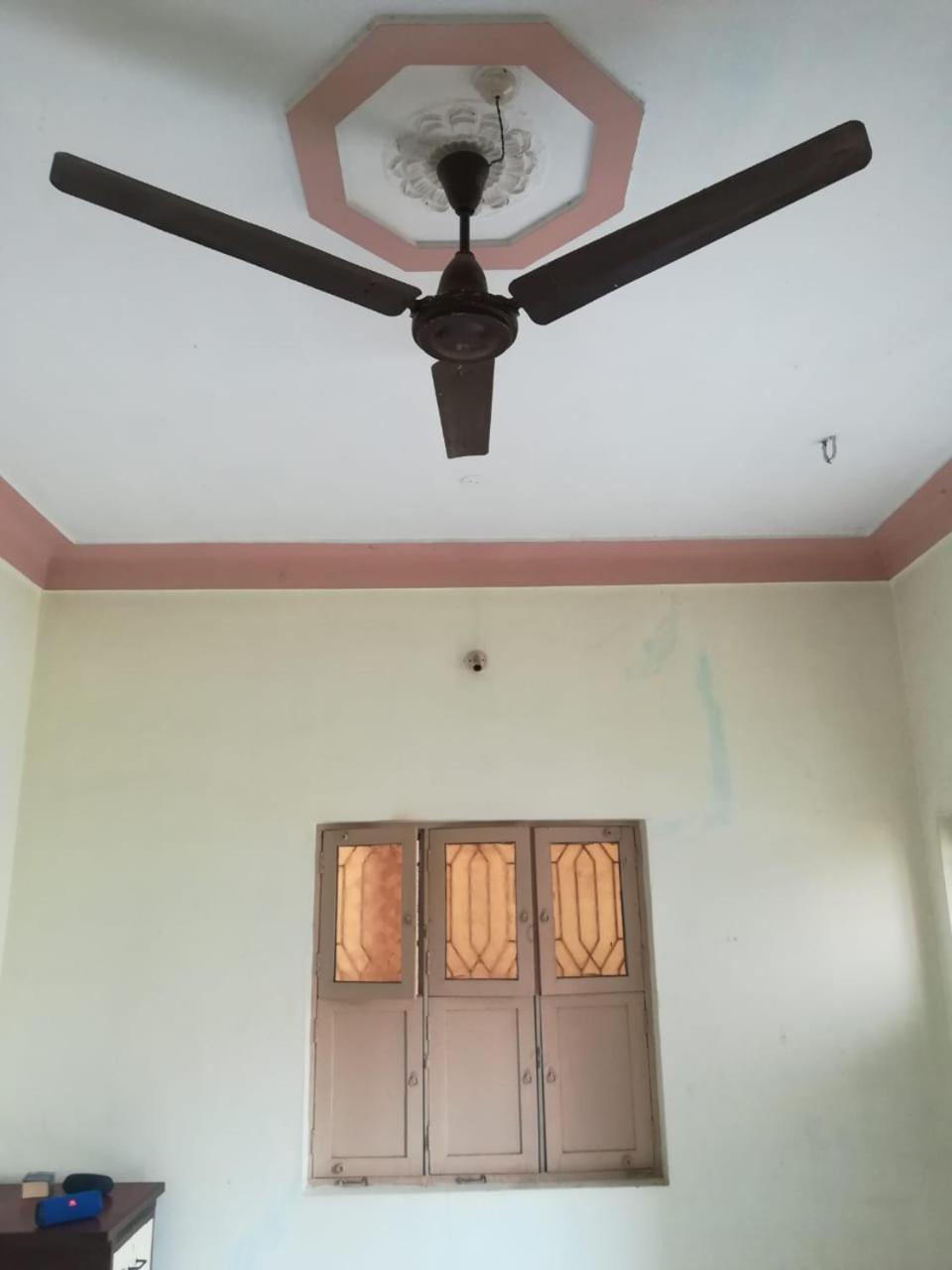 Anbu Ramana Guest House Тируваннамалай Экстерьер фото