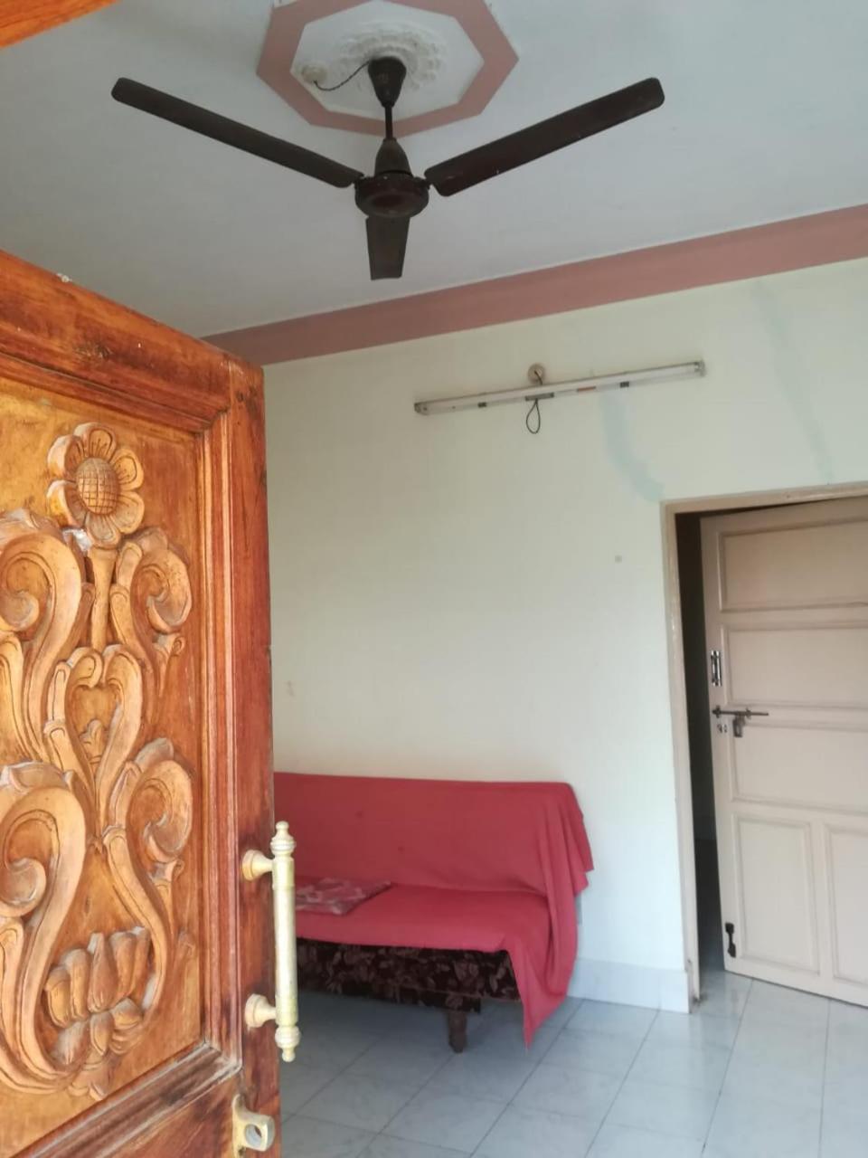 Anbu Ramana Guest House Тируваннамалай Экстерьер фото