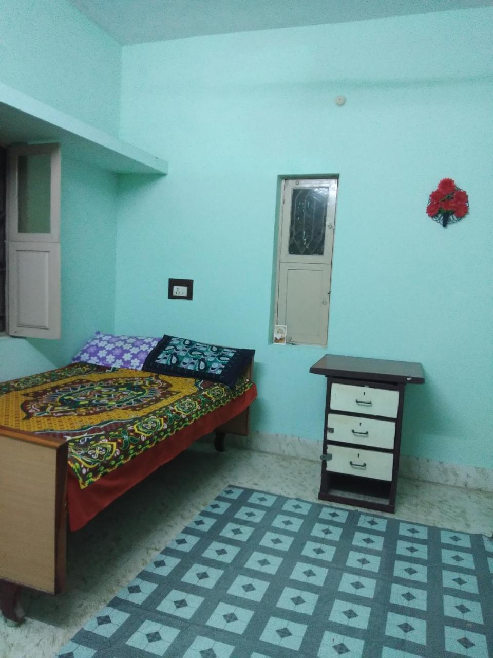 Anbu Ramana Guest House Тируваннамалай Экстерьер фото